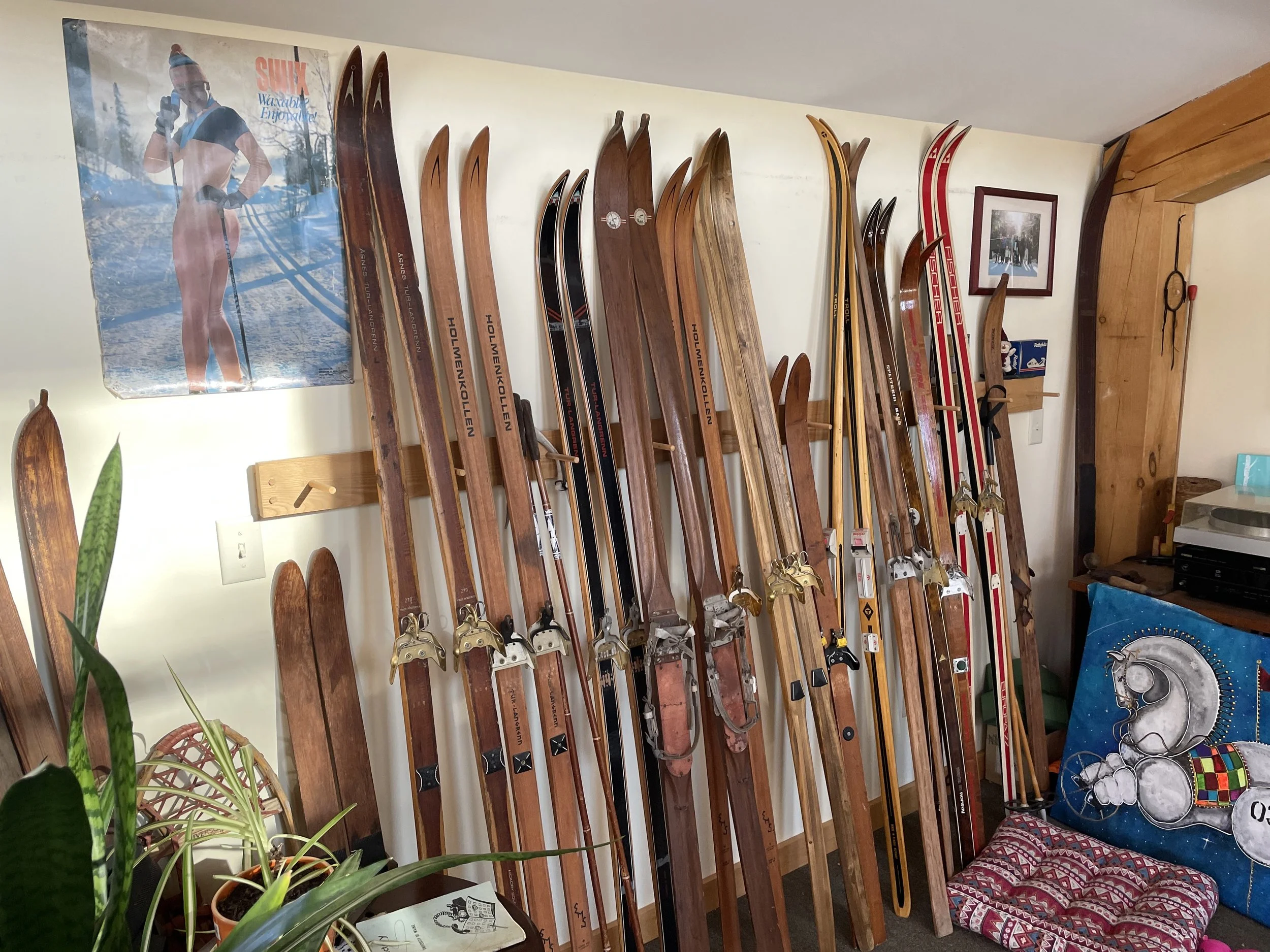 Wooden Ski Day Held at Carter's XC Ski Center — Cross Country Skiing